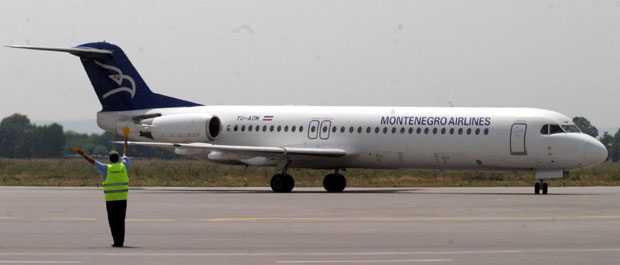 Монтенегру ерлајнс прети гашење због Немаца?